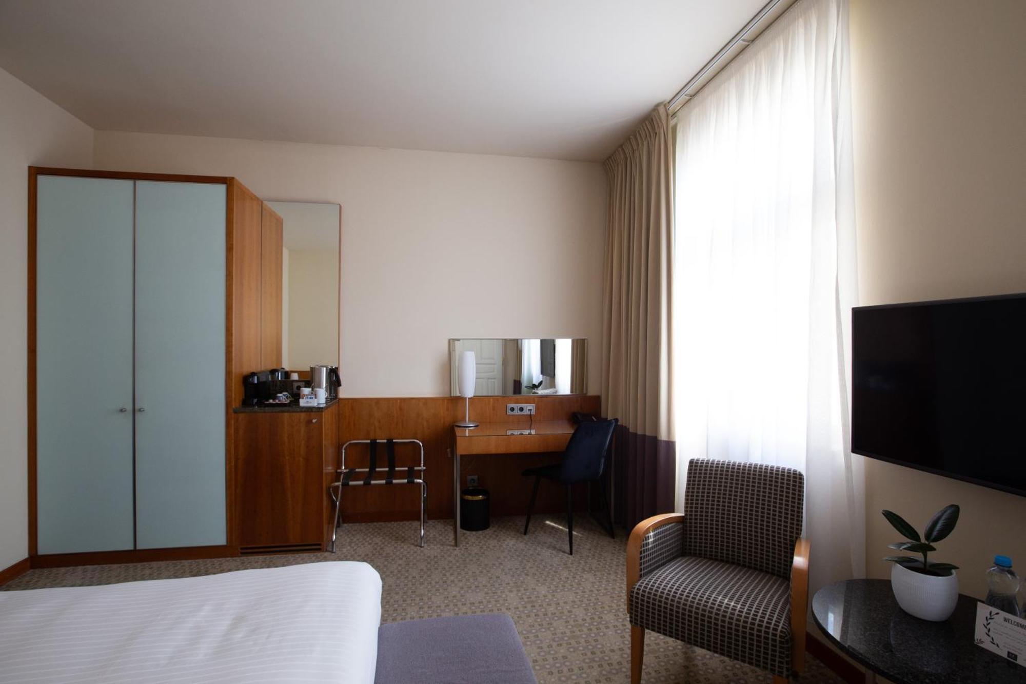 K+k 4* Prague
